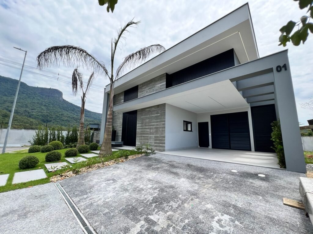 WhatsApp Image 2024-10-30 at 09.50.32